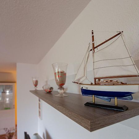 Ferienwohnung Mohnblume - Strandhaus Lobbe ミデルハーゲン エクステリア 写真